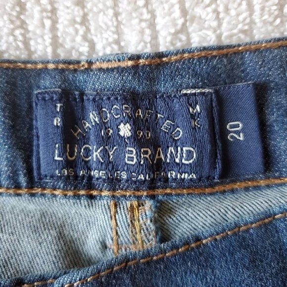 Boy's Lucky Brand Skinny Jeans - Picture 9 of 15
